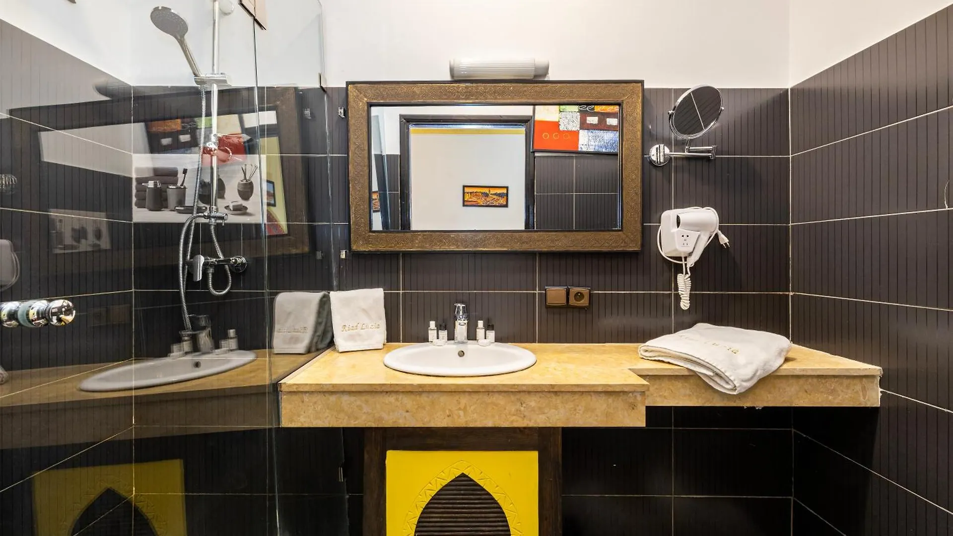 לינה וארוחת בוקר מרקש Riad Luzia